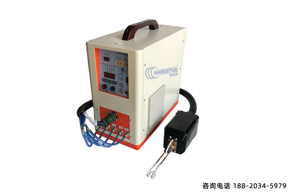小型萝莉社在线免费观看加熱機器