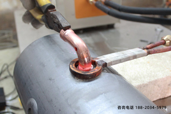高頻萝莉社在线免费观看壓力釺焊機-焊頭拆換方法