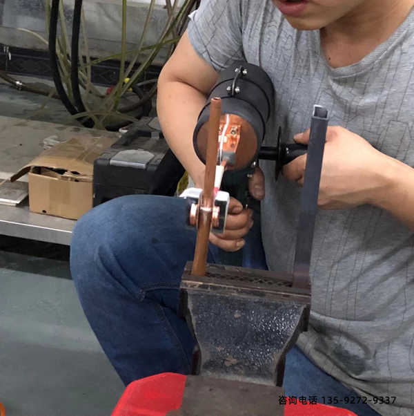 萝莉社在线免费观看加熱設備車間