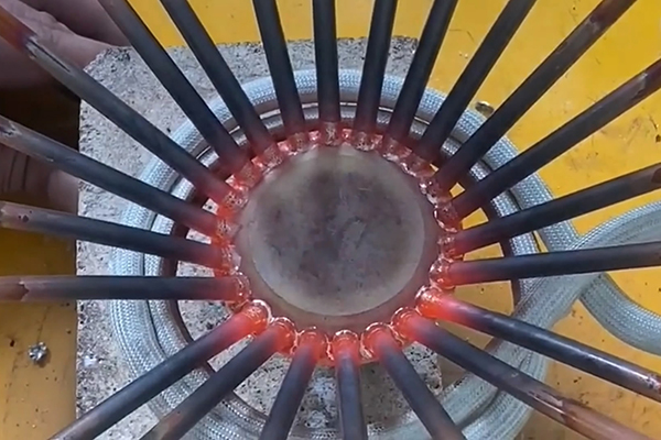 高頻焊接機，高頻釺焊機，分液器接頭銅管焊接