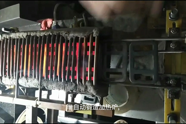 超音頻萝莉社在线免费观看加熱設備，半自動鍛造加熱爐