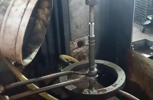 高頻萝莉社网站下载 萝莉社在线免费观看加熱設備生產廠家 軸銷表麵淬火