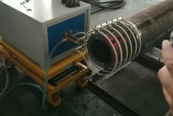 萝莉社在线免费观看加熱設備加熱使口徑擴大來實現熱套，熱裝配