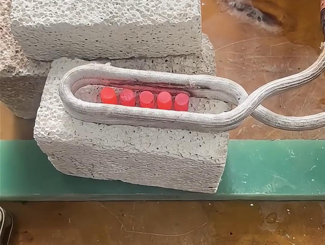 高頻加熱機，專為合金顆粒加熱試驗打造