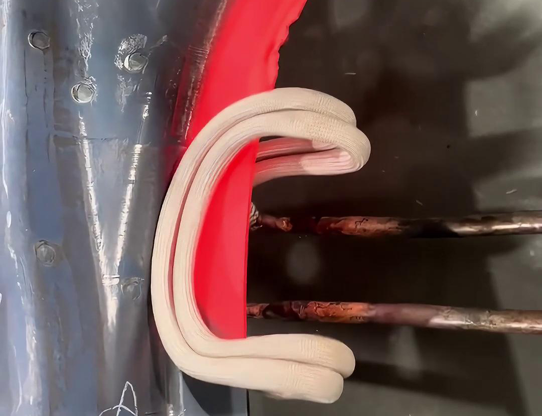 高頻萝莉社在线免费观看加熱設備用開口萝莉社在线免费观看加熱線圈可以針對工件進行局部加熱