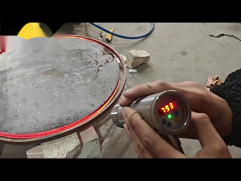 160KW超音頻萝莉社在线免费观看加熱設備完全有能力將直徑700