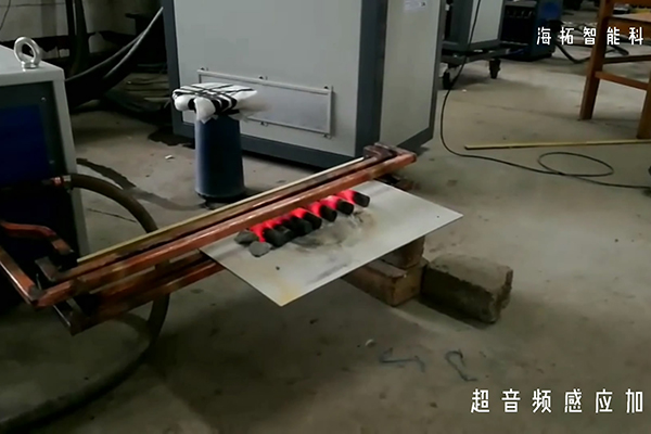 萝莉社在线免费观看加熱設備加熱棒材就是快 燒紅隻要兩秒