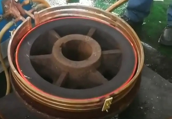 超音頻萝莉社在线免费观看加熱設備對火車輪加熱試樣