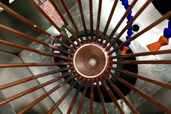 高頻釺焊機，多孔分配器接頭銅管焊接設備