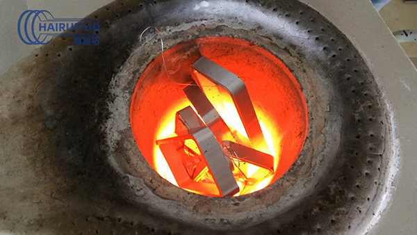 什麽是電加熱爐的基本工作原理?如何操作電加熱爐？ 